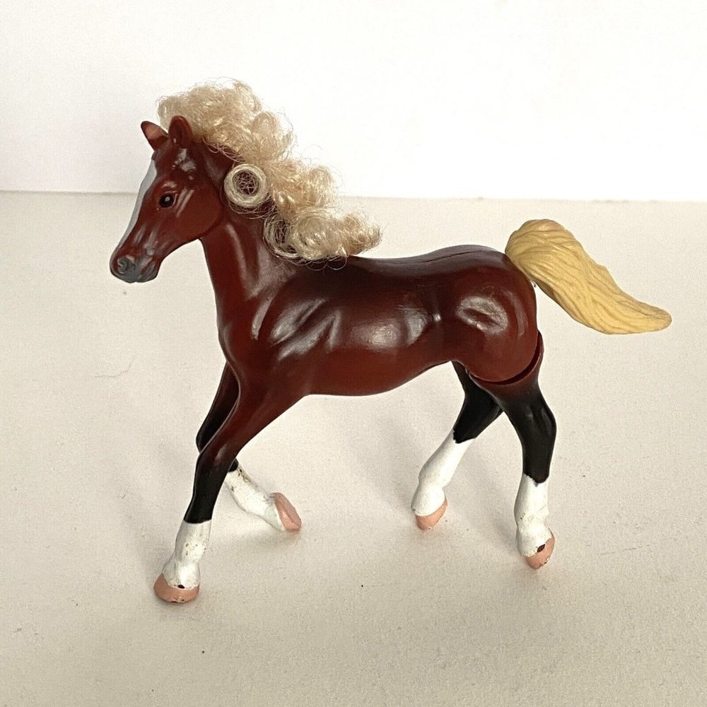 1997 Empire Grand Champions Horse Figurine Moveable Rear Legs Tail Curly Mane